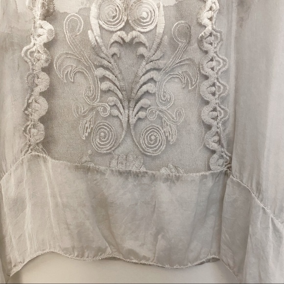 Saks Fifth Avenue Silk Grey & White Blouse - Picture 4 of 9